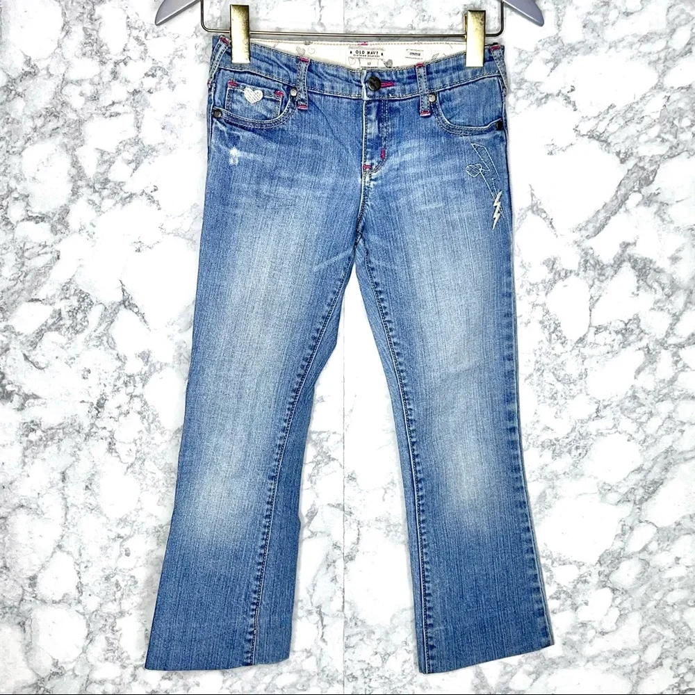 Old Navy Y2K Girls 12 Light Wash Embroider Denim Capris Stretch Adjustable Waist - Picture 2 of 11